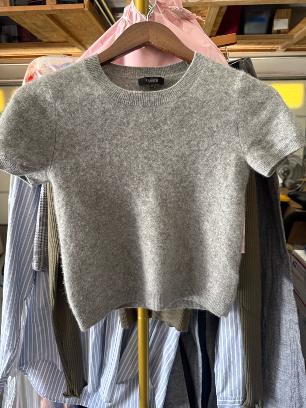 Quince Heather Gray Short Sleeve Crewneck Sweater
PTP: 15 in (w/o stretching it